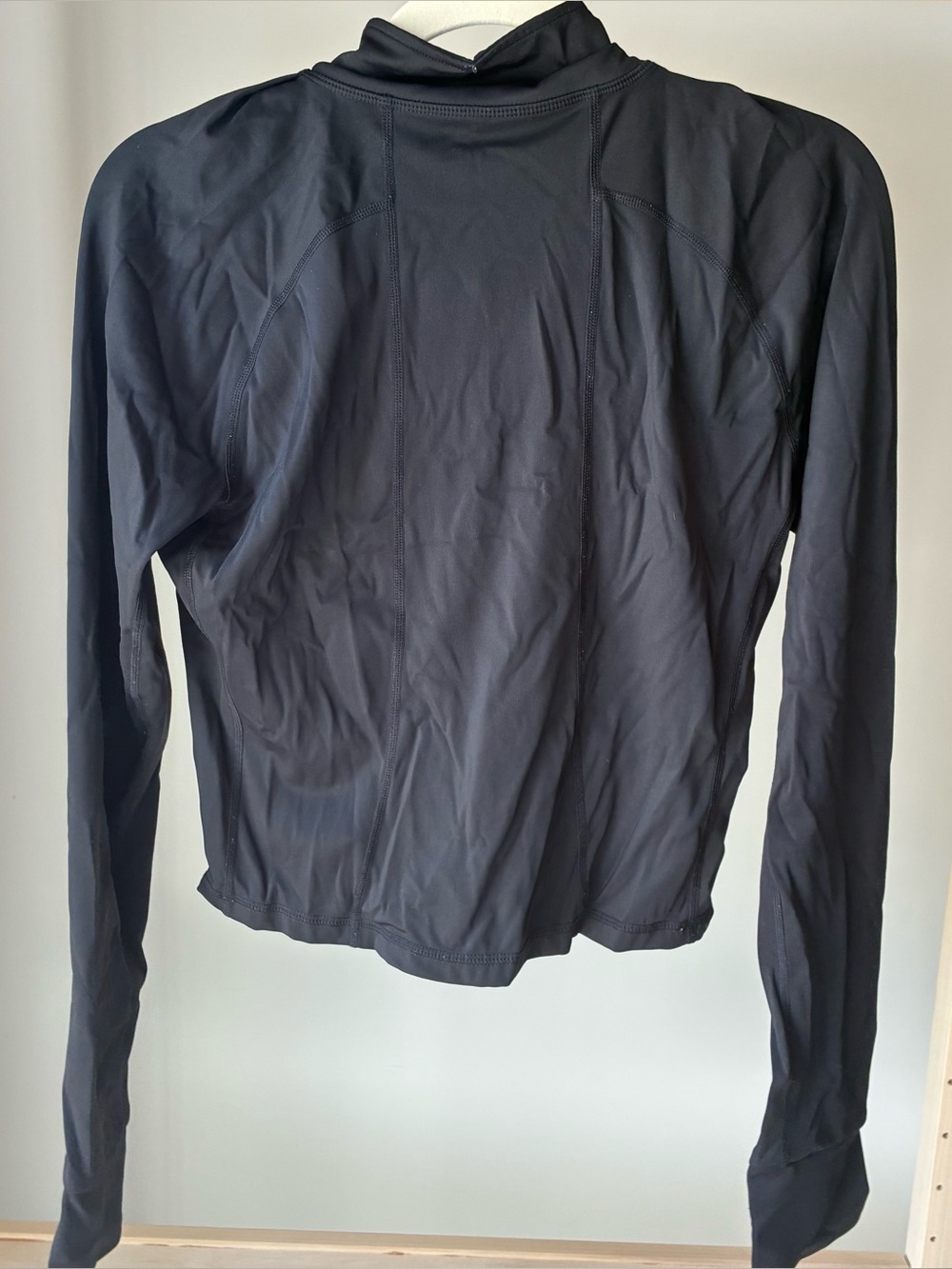 Women's Black Track Jacket Size L
Short Nylon Stretch Full Zip Long Sleeve - Picture 2 of 5